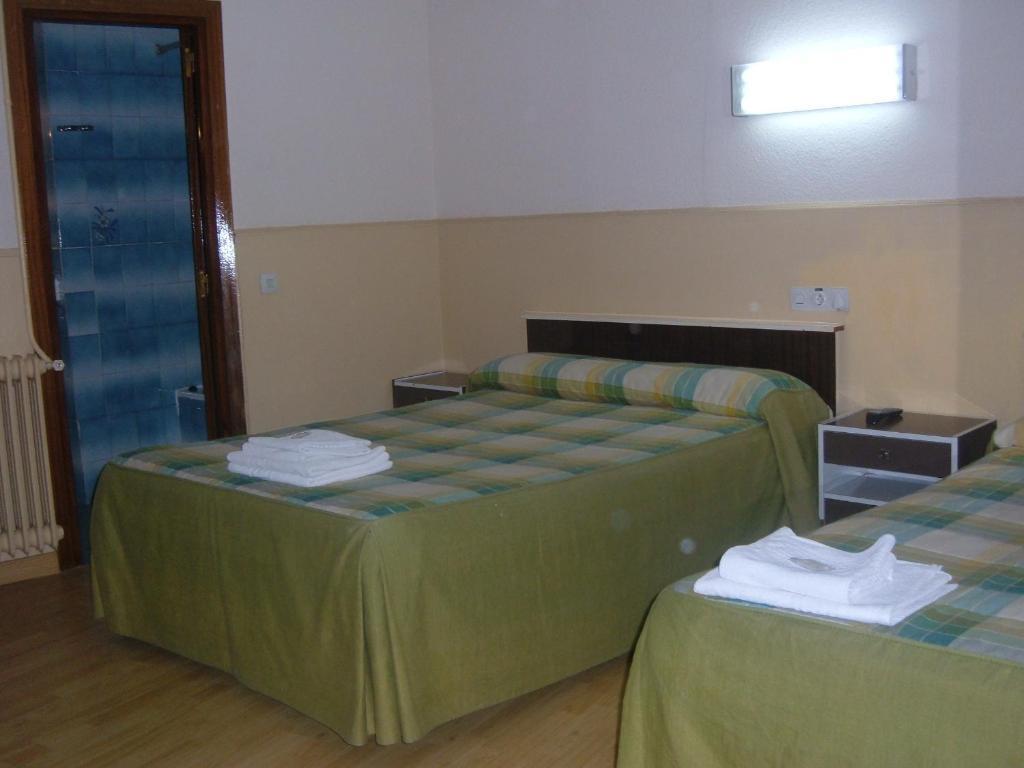 Hostal Olga Madrid Cameră foto