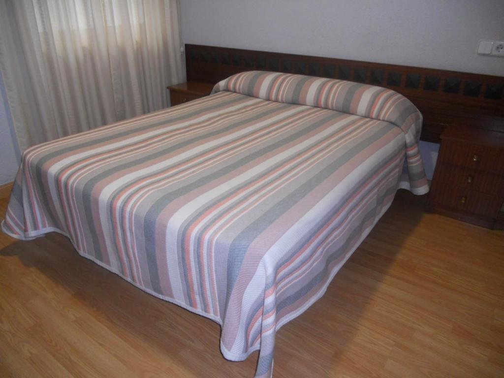 Hostal Olga Madrid Cameră foto