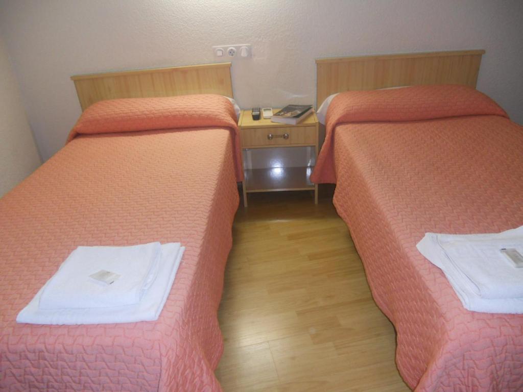 Hostal Olga Madrid Cameră foto
