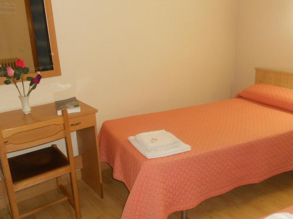 Hostal Olga Madrid Cameră foto